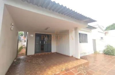 Casa para venda em Novo Paraíso de 184.00m² com 3 Quartos e 2 Garagens