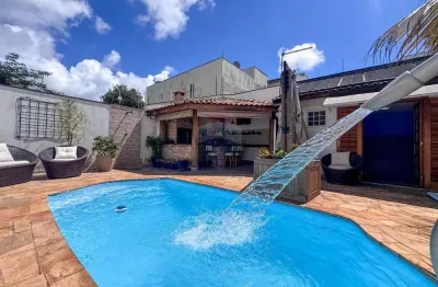 Casa para venda em Jardim Chácara Dos Pinheiros de 71.00m² com 2 Quartos e 2 Garagens