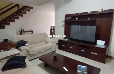 Sobrado para venda em Jardim Flórida de 380.00m² com 3 Quartos, 1 Suite e 4 Garagens