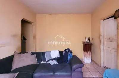 Casa para venda em Vila Santo Antônio de 63.00m² com 2 Quartos