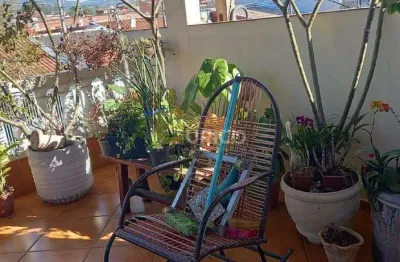 Casa para venda em Fazenda Grande de 125.00m² com 4 Quartos, 2 Suites e 2 Garagens