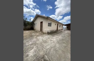 Casa para venda em São Dimas de 120.00m² com 3 Quartos e 4 Garagens
