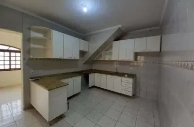Sobrado para venda em Vila Buenos Aires de 98.00m² com 2 Quartos, 1 Suite e 1 Garagem