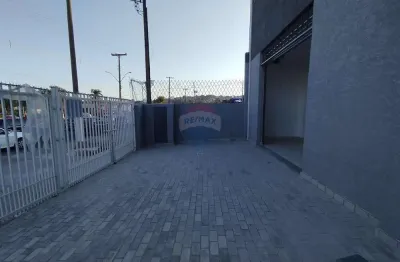 Galpão / Depósito / Armazém para alugar em Jardim São Lourenço de 270.00m² com 3 Garagens