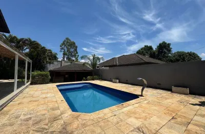 Casa de Condomínio para alugar em São Paulo Ii de 250.00m² com 3 Quartos, 3 Suites e 5 Garagens