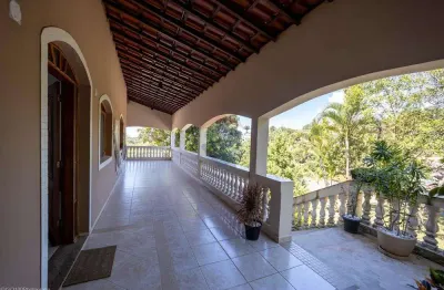 Casa para venda em Terras De São Sebastião de 311.00m² com 4 Quartos, 4 Suites e 6 Garagens