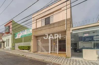 Casa para venda em Centro de 231.00m² com 4 Quartos, 1 Suite e 2 Garagens