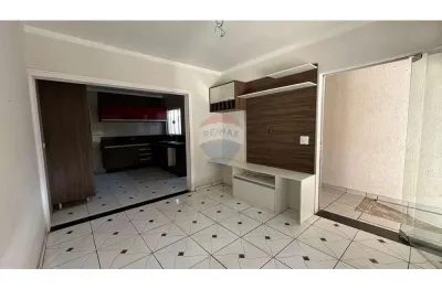 Casa com 2 quartos à venda na Rua Haroldo Antônio Bataglia, 97, Parque Planalto, Santa Bárbara D'Oeste