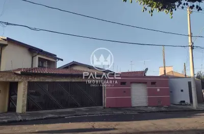 Casa para venda em Nova Piracicaba de 206.00m² com 2 Quartos, 1 Suite e 2 Garagens