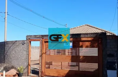 Casa para venda em Jardim Cristo Redentor de 48.00m² com 2 Quartos e 6 Garagens
