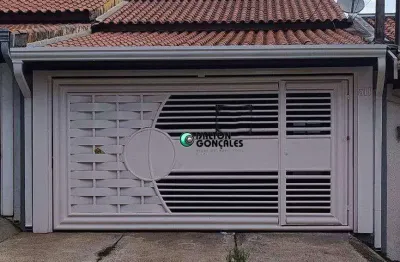 Casa para venda em Jardim Alice de 103.00m² com 3 Quartos, 1 Suite e 2 Garagens