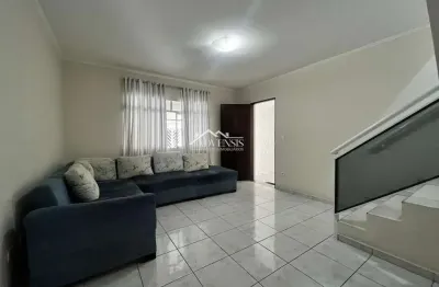 Sobrado para venda em Dos Casa de 279.00m² com 5 Quartos, 1 Suite e 2 Garagens