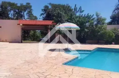 Fazenda / Sítio para venda em Jardim Nova Rio Claro de 120.00m² com 3 Quartos, 1 Suite e 10 Garagens