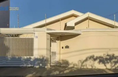 Casa para venda em Centro de 291.82m² com 2 Quartos, 2 Suites e 2 Garagens
