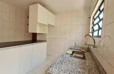 Casa para venda em Jardim Maria Augusta de 110.00m² com 2 Quartos, 1 Suite e 2 Garagens