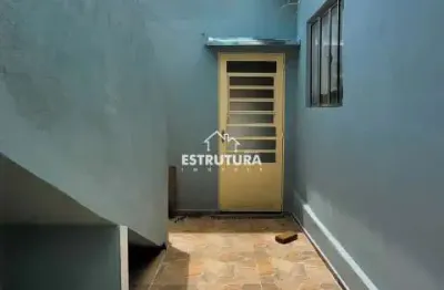Casa para alugar em Parque Universitário de 60.00m² com 1 Quarto