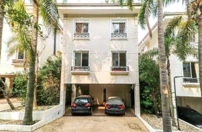 Casa de Condomínio para venda em Morumbi de 252.00m² com 4 Quartos, 4 Suites e 3 Garagens