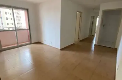 Apartamento para alugar em Cambuci de 75.00m² com 3 Quartos, 1 Suite e 2 Garagens