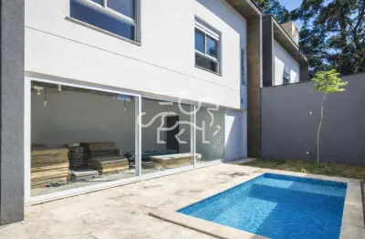 Casa de Condomínio para venda em Jardim Dos Estados de 390.00m² com 4 Quartos, 3 Suites e 4 Garagens