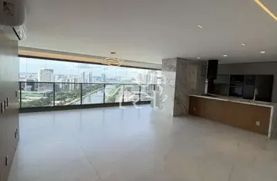 Apartamento para alugar em Chácara Itaim de 186.00m² com 4 Quartos, 3 Suites e 3 Garagens