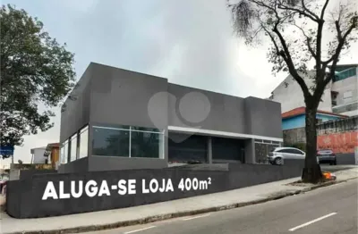Galpão / Depósito / Armazém para alugar em Vila Gilda de 396.00m² com 10 Garagens
