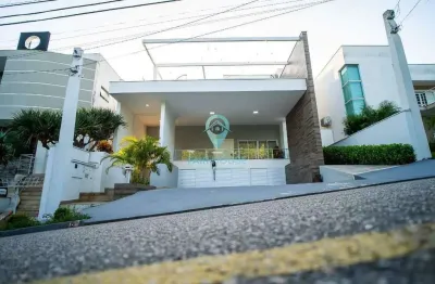 Casa para venda em Itapeva de 280.00m² com 3 Quartos, 3 Suites e 4 Garagens
