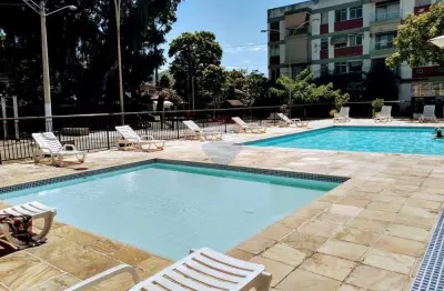 Apartamento para alugar em Taquara de 60.00m² com 2 Quartos e 1 Garagem