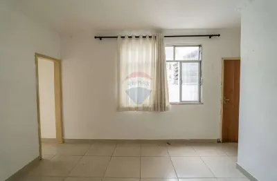 Apartamento para alugar em Tanque de 84.00m² com 2 Quartos e 1 Garagem