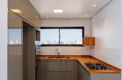 Apartamento para venda em Vila Brasílio Machado de 134.00m² com 3 Quartos, 1 Suite e 2 Garagens