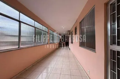 Casa para venda em Irajá de 86.00m² com 4 Quartos, 3 Suites e 3 Garagens