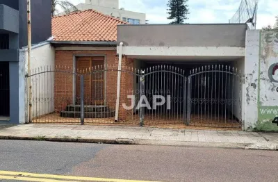 Casa para alugar em Retiro de 204.00m² com 3 Quartos, 1 Suite e 2 Garagens
