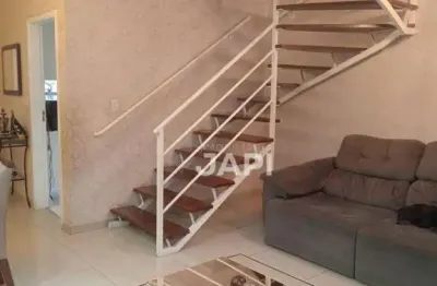 Casa de Condomínio para venda em Jardim Shangai de 83.00m² com 3 Quartos, 1 Suite e 2 Garagens