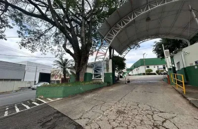 Galpão / Depósito / Armazém para alugar em Jardim Ester de 1784.82m² com 10 Garagens