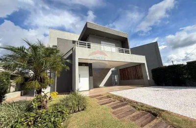 Casa de Condomínio para venda em Jardim Nova América de 200.00m² com 3 Quartos, 3 Suites e 4 Garagens