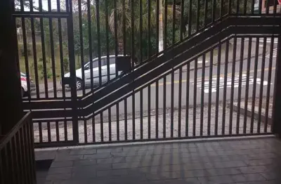 Casa para venda em Jardim Las Vegas de 158.00m² com 2 Quartos e 2 Garagens