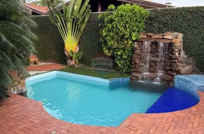 Casa para venda em Jardim Elite de 317.00m² com 4 Quartos, 1 Suite e 14 Garagens