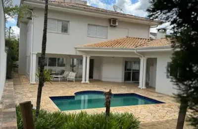 Casa de Condomínio para venda em Condomínio Residencial Ouro Verde de 362.00m² com 4 Quartos, 2 Suites e 4 Garagens