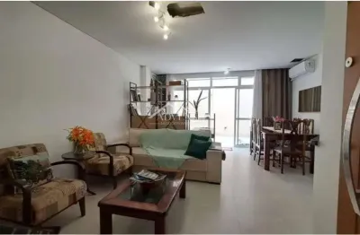 Apartamento para venda em Assunção de 105.00m² com 2 Quartos, 1 Suite e 2 Garagens