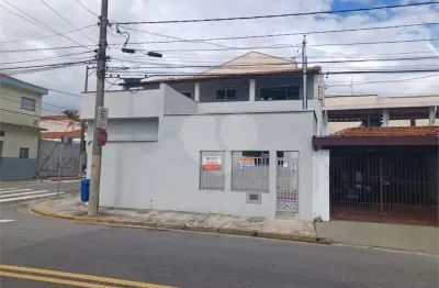 Sobrado para venda em Cerâmica de 180.00m² com 2 Quartos e 1 Garagem