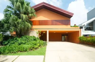 Casa de Condomínio para venda em Alphaville Residencial Um de 498.00m² com 5 Quartos, 5 Suites e 4 Garagens