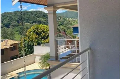 Casa para alugar em Jardim Residencial Santa Luiza de 552.10m² com 5 Quartos e 4 Suites