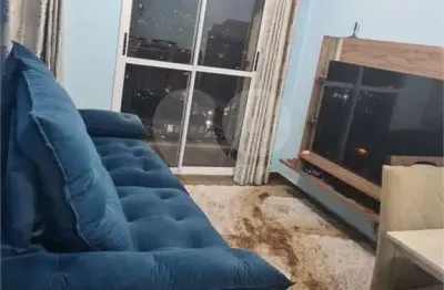 Apartamento para venda em Vila Homero Thon de 52.00m² com 2 Quartos e 1 Garagem