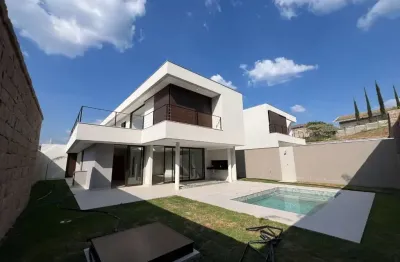 Casa de Condomínio para venda em Condomínio Recando Das Palmas de 305.00m² com 3 Quartos, 3 Suites e 7 Garagens