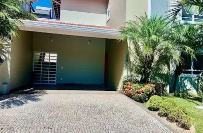 Casa de Condomínio para venda em Condomínio Portal Do Jequitibá de 193.00m² com 3 Quartos, 3 Suites e 4 Garagens