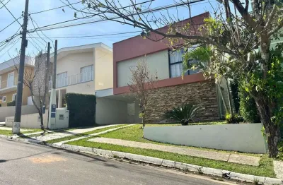 Casa de Condomínio para venda em Condomínio Residencial Canterville de 215.00m² com 3 Quartos, 3 Suites e 4 Garagens