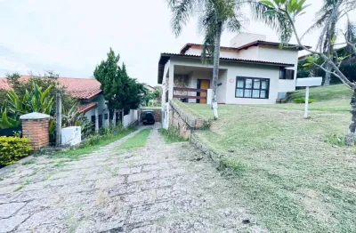 Casa de Condomínio para venda em Condomínio Vista Alegre - Sede de 230.00m² com 3 Quartos, 1 Suite e 5 Garagens