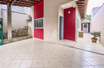Casa para venda em Chácara Planalto de 126.00m² com 3 Quartos, 1 Suite e 2 Garagens