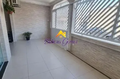 Casa para venda em Castelo de 170.00m² com 2 Quartos, 2 Suites e 2 Garagens