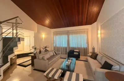 Casa para venda em Jardim América de 464.00m² com 4 Quartos, 2 Suites e 3 Garagens