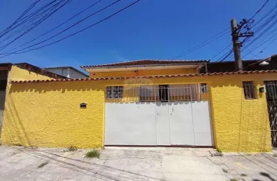 Casa para venda em Bento Ribeiro de 99.00m² com 4 Quartos, 1 Suite e 1 Garagem